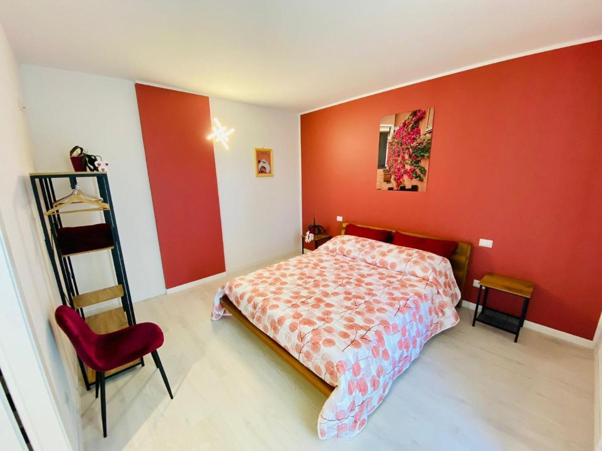 I Broletti Del Garda Hotell Pacengo Di Lazise Eksteriør bilde