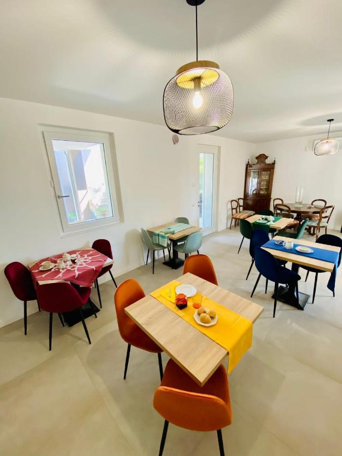 I Broletti Del Garda Hotell Pacengo Di Lazise Eksteriør bilde