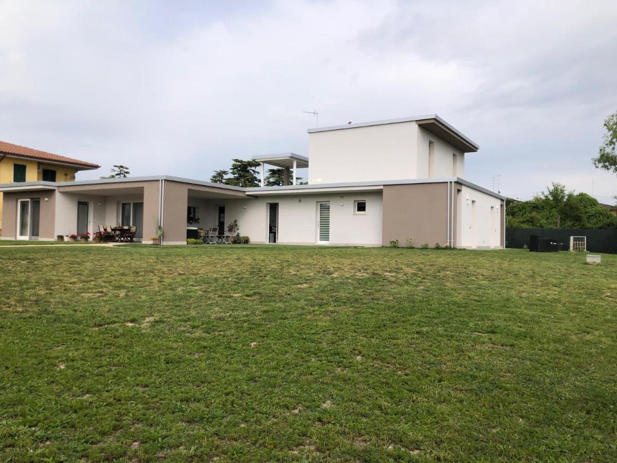I Broletti Del Garda Hotell Pacengo Di Lazise Eksteriør bilde